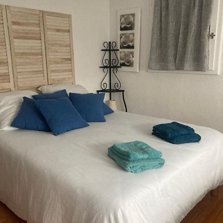 Appartement Duplex Lumineux Idealement Situe Ares Eksteriør billede